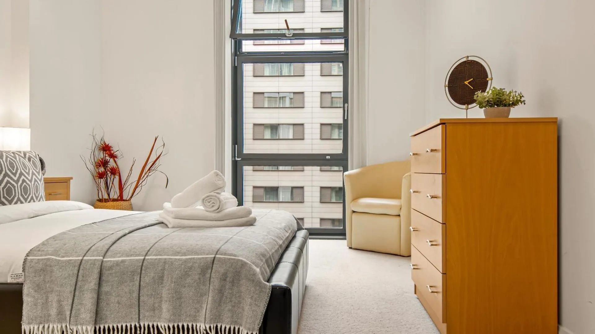 Mysquare South Quay One Bedroom Apartments Canary Wharf London 0*,  Großbritannien